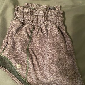 LULULEMON SHORTS